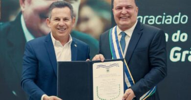 Presidente da ALMT, Max Russi, recebe Medalha Grã-Cruz, a mais alta honraria de Mato Grosso