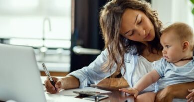 Mulheres enfrentam maior estresse financeiro e barreiras para planejar o futuro, aponta estudo