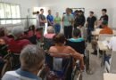 Idosos do Abrigo Bom Jesus aprendem a usar celular e a se proteger de golpes digitais em projeto do UniSenai-MT